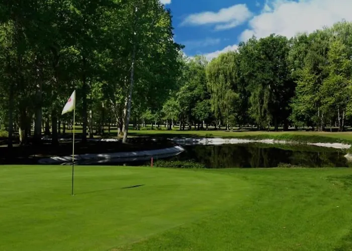 Au Coeur Des Vignes *